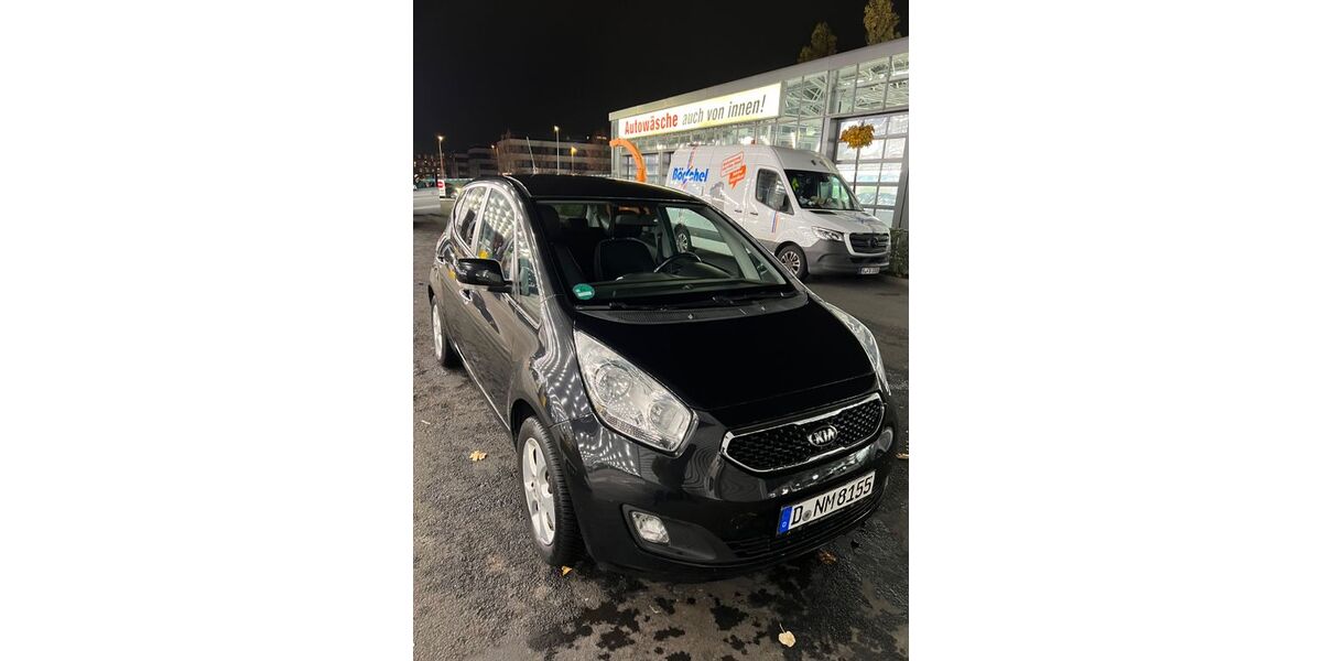 Kia Venga 62.500 km 6.990 &euro; Düsseldorf 40221