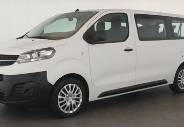 Opel Vivaro 64.900 km 24.884 &euro; Düsseldorf 40233