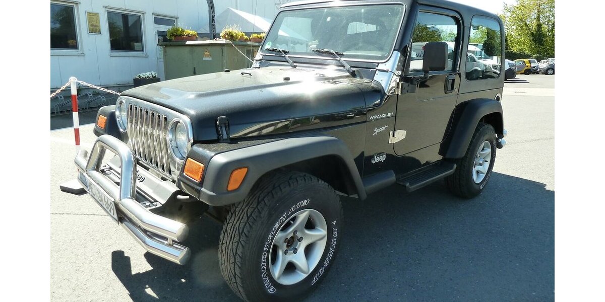 Jeep Wrangler 2.5 Sport Hartop Verdeck kein Tüv 123.000 km 8.900 &euro; Ratingen 40885