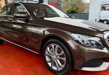 Mercedes-Benz C 220 208.513 km 15.999 &euro; Düsseldorf 40589