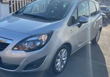 Opel Meriva 86.319 km 8.990 &euro; Düsseldorf 40549