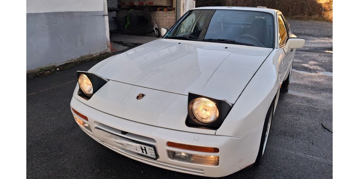 Porsche 944 179.585 km 23.500 &euro; Ratingen 40882