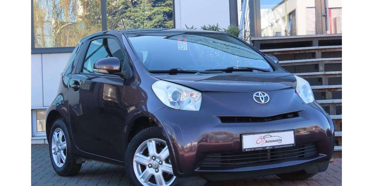 Toyota iQ 156.817 km 3.900 &euro; Neuss 41469
