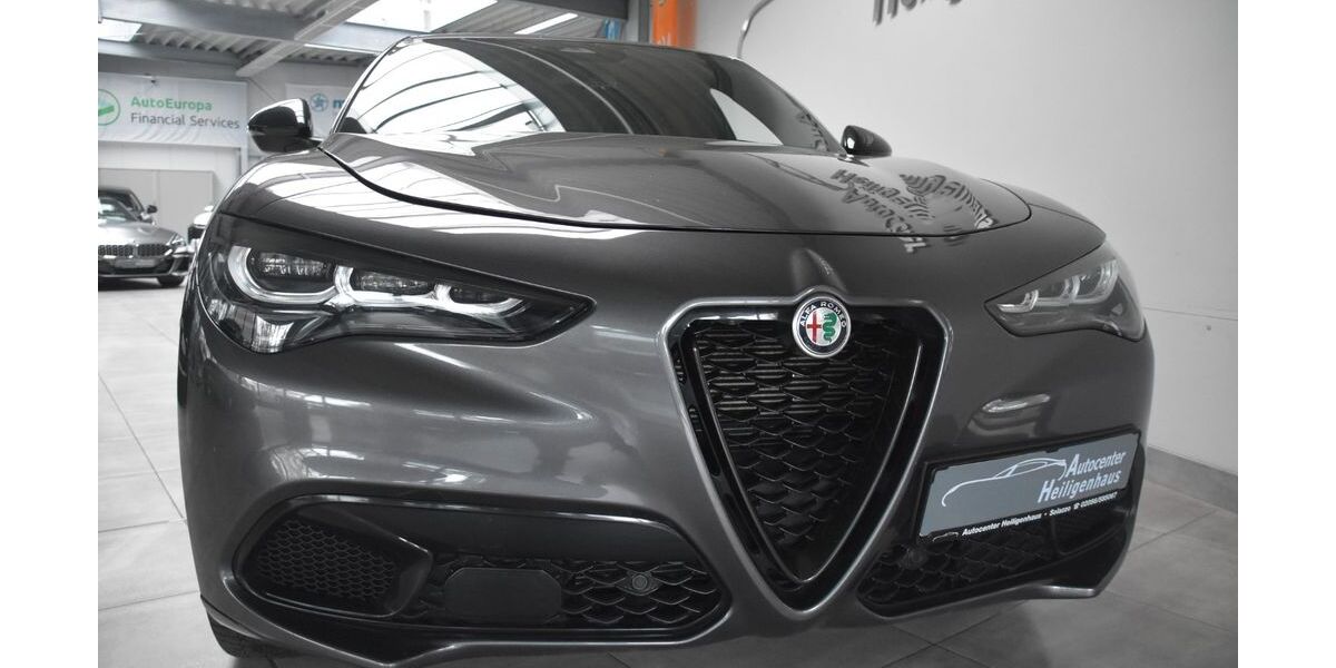 Alfa Romeo Stelvio 44.441 km 36.580 &euro; Heiligenhaus 42579
