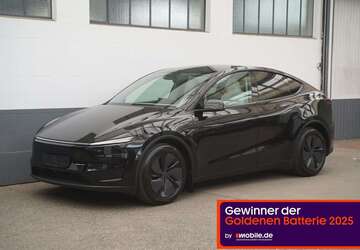 Tesla Model Y 14.142 km 54.950 &euro; Mönchengladbach 41236