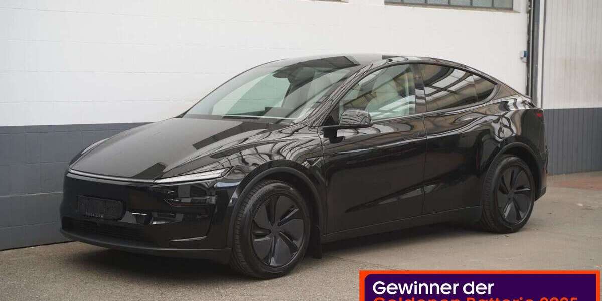 Tesla Model Y 14.142 km 54.950 &euro; Mönchengladbach 41236
