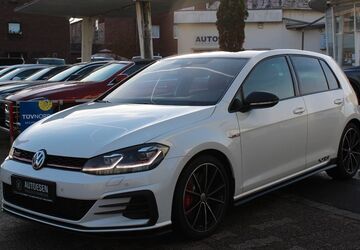 VW Golf 105.500 km 25.800 &euro; Neuss 41468