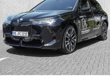 BMW iX 11.900 km 72.240 &euro; Hilden 40721