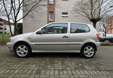 VW Polo 151.000 km 1.599 &euro; Düsseldorf 40470