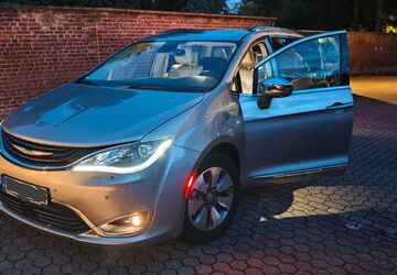 Chrysler Pacifica 107.000 km 23.000 &euro; Mönchengladbach 41061