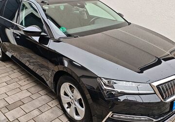 Skoda Superb 47.000 km 22.999 &euro; Rommerskirchen 41569