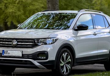 VW T-Cross 18.800 km 18.690 &euro; Krefeld 47800