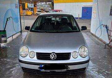 VW Polo 168.000 km 2.000 &euro; Düsseldorf 40599