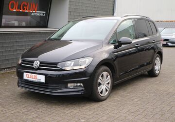VW Touran 159.987 km 13.990 &euro; Neuss 41469