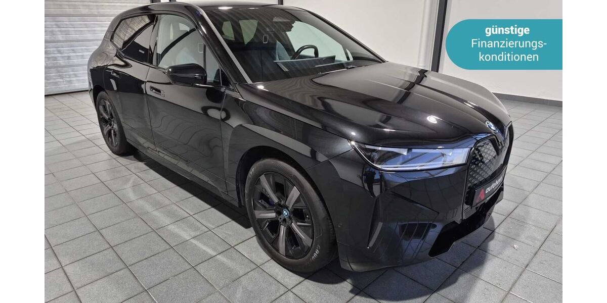 BMW iX 31.328 km 39.490 &euro; Wuppertal 42287