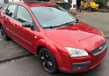 Ford Focus 141.000 km 2.199 &euro; Duisburg 47226
