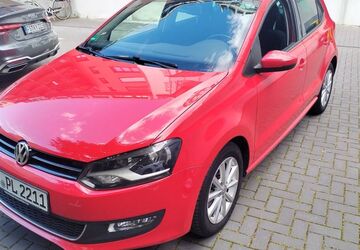 VW Polo 126.800 km 6.999 &euro; Düsseldorf 40211
