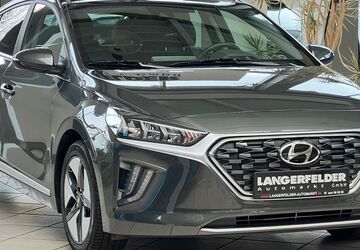 Hyundai IONIQ 54.388 km 18.299 &euro; Wuppertal 42389