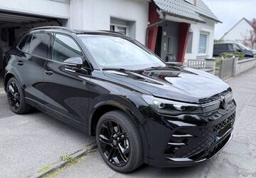VW Tiguan 20.500 km 50.900 &euro; Remscheid 42857