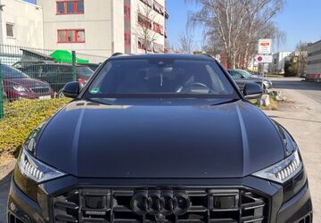 Audi Q8 82.000 km 55.000 &euro; Duisburg 47148