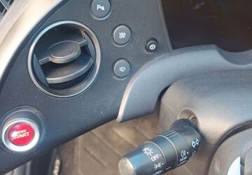 Honda Civic 122.000 km 7.400 &euro; REMSCHEID 42897