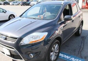 Ford Kuga 181.512 km 6.200 &euro; Solingen 42651