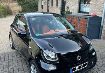 Smart forFour 126.828 km 6.300 &euro; Mönchengladbach 41238