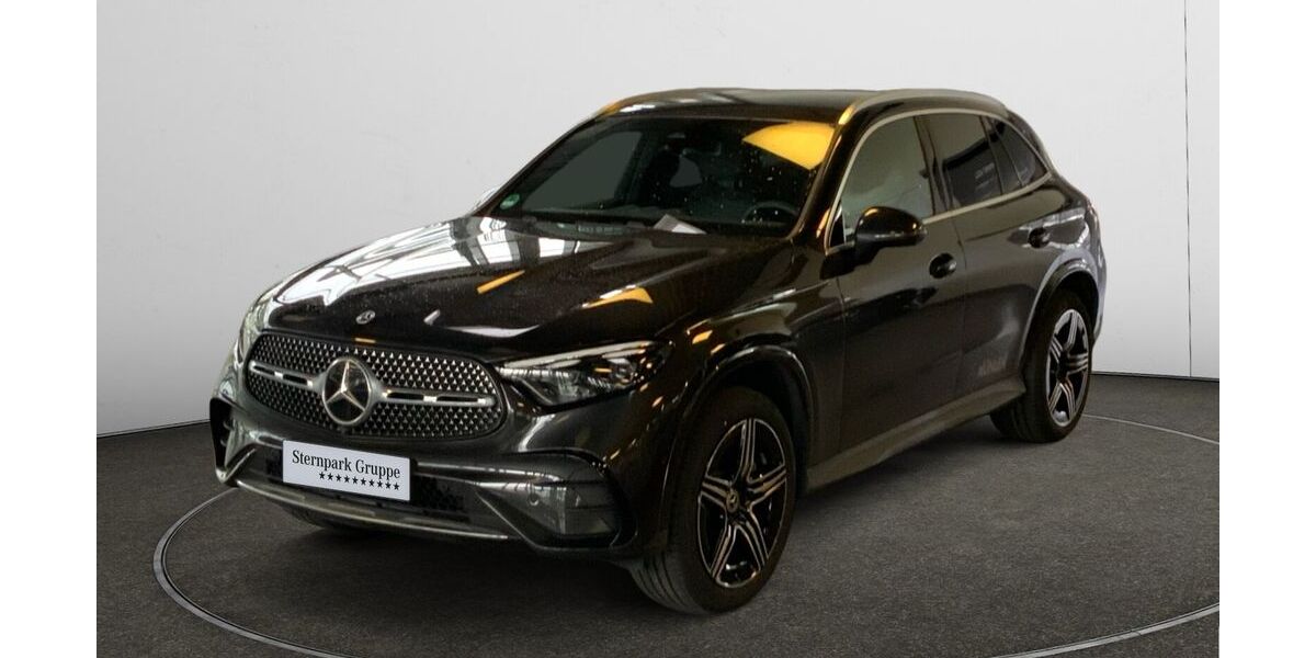 Mercedes-Benz GLC 300 7.000 km 65.990 &euro; Moers 47441