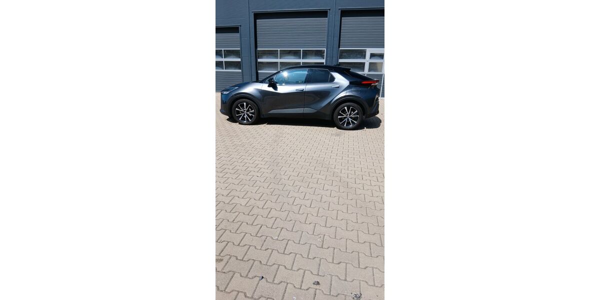 Toyota C-HR 22.090 km 27.200 &euro; mettmann 40822