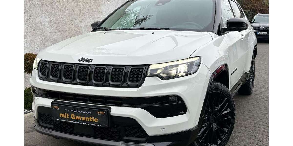 Jeep Compass 32.900 km 24.998 &euro; Mönchengladbach 41063