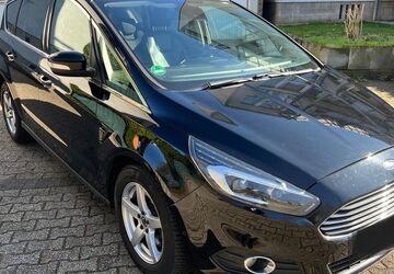 Ford S-Max 193.695 km 14.600 &euro; Düsseldorf 40597