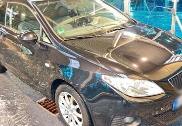 Seat Ibiza 17.600 km 3.400 &euro; Krefeld 47839