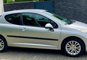 Peugeot 207 80.000 km 5.050 &euro; Neuss 41464