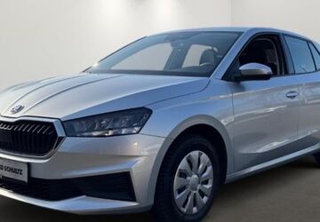 Skoda Fabia 20.737 km 14.980 &euro; Düsseldorf 40589