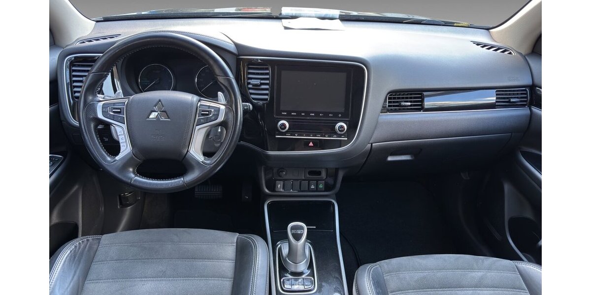 Mitsubishi Outlander PHEV Hybrid Spirit 4WD 1.Hd Leder 56.298 km 6.900 &euro; Wuppertal 42327