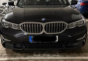BMW 320 105.000 km 23.500 &euro; Düsseldorf 40211