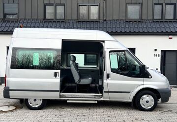 Ford Transit 95.421 km 12.487 &euro; Düsseldorf 40599
