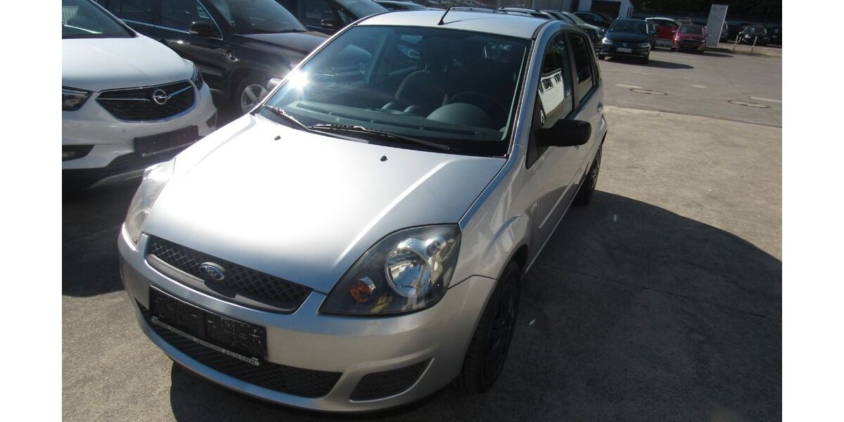 Ford Fiesta 58.000 km 3.990 &euro; Leverkusen 51371