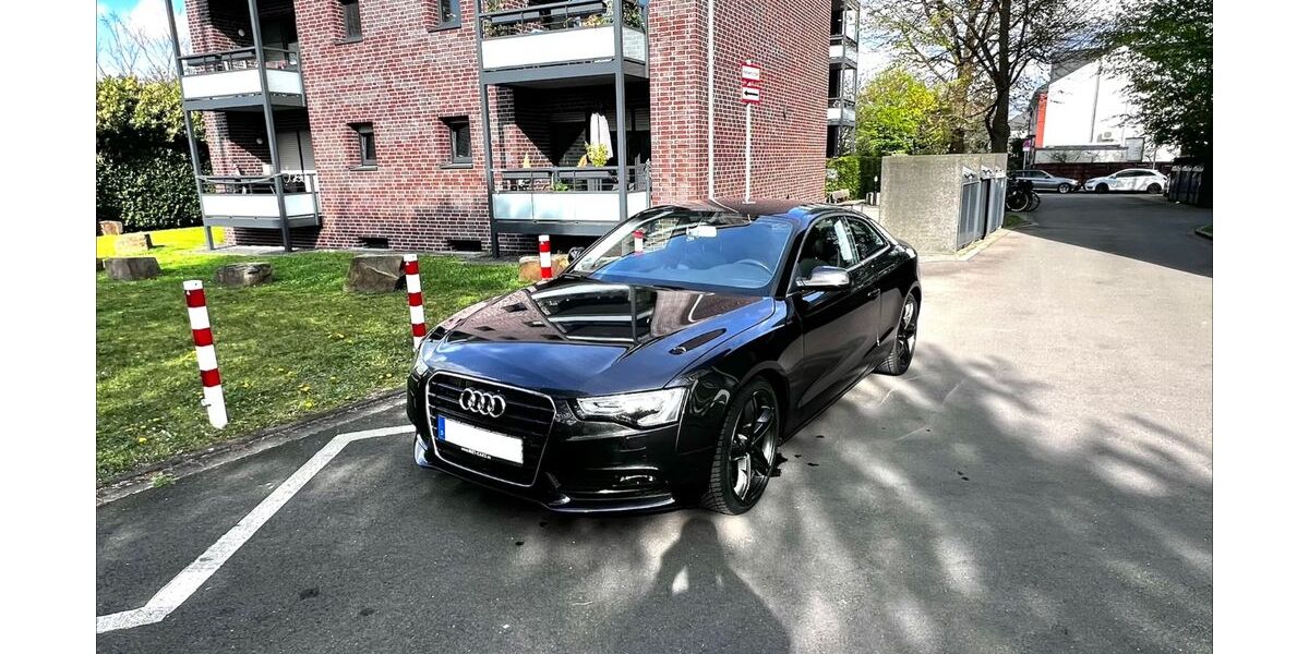 Audi A5 115.220 km 13.200 &euro; Düsseldorf 40591