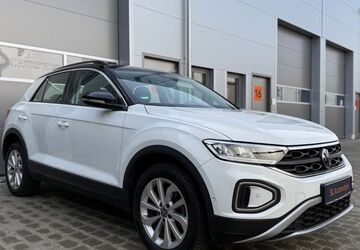 VW T-Roc 48.380 km 22.589 &euro; Willich 47877