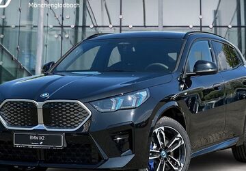 BMW iX2 1.001 km 51.890 &euro; Mönchengladbach 41066