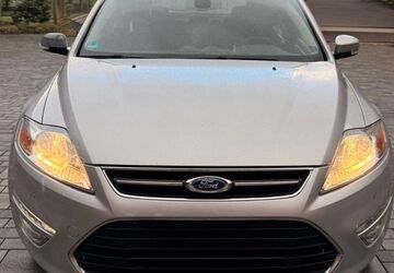 Ford Mondeo 83.050 km 7.300 &euro; Mönchengladbach 41239