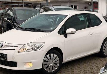 Toyota Auris 165.000 km 4.950 &euro; Mönchengladbach 41063