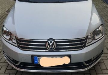 VW Passat 169.000 km 12.500 &euro; Duisburg 47249