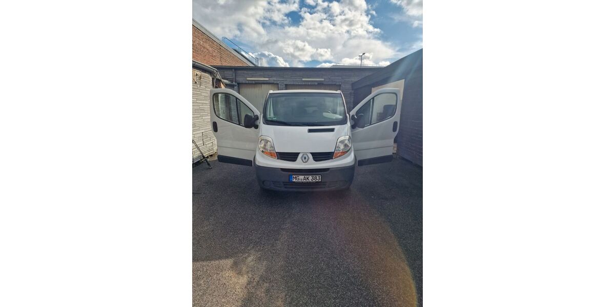 Renault Trafic 173.500 km 5.200 &euro; Mönchengladbach 41063