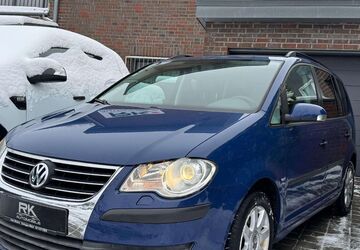 VW Touran 140.000 km 5.950 &euro; Solingen 42651
