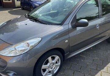 Peugeot 206 124.000 km 2.999 &euro; Neuss 41462