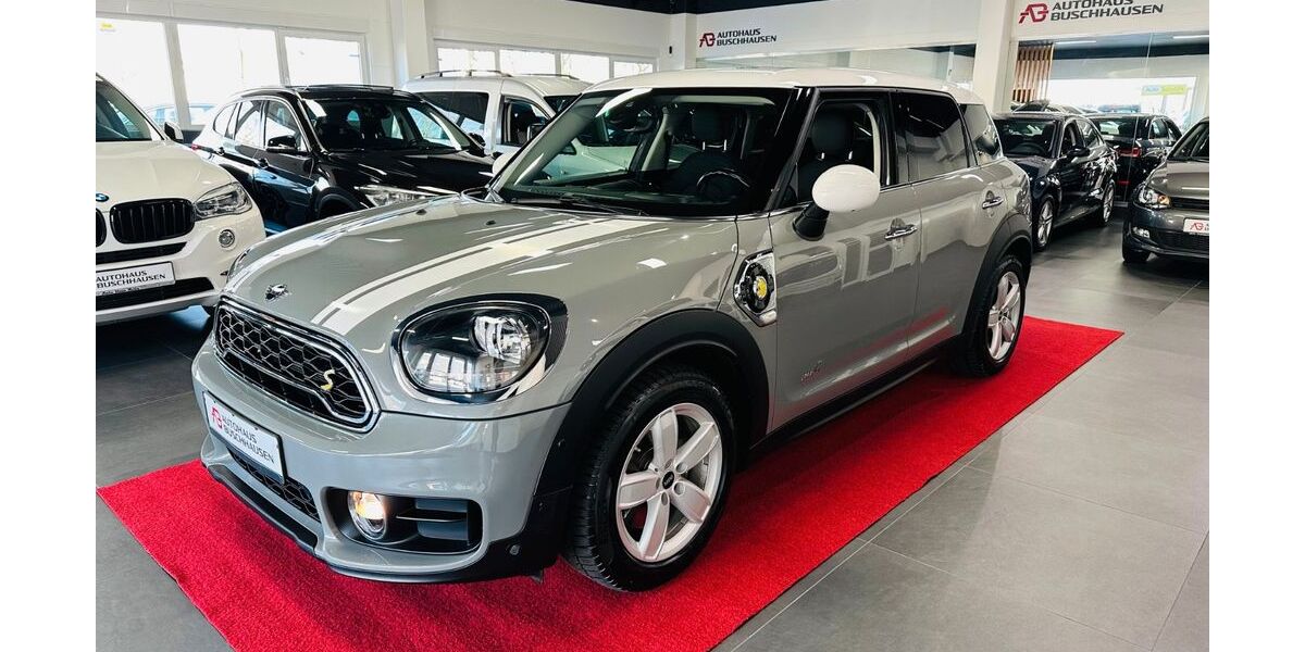 Mini Cooper SE 50.000 km 20.870 &euro; Oberhausen 46049