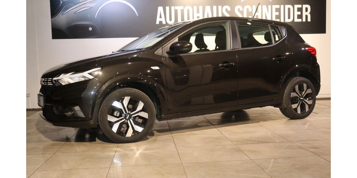 Dacia Sandero 14.183 km 17.500 &euro; Ratingen 40880