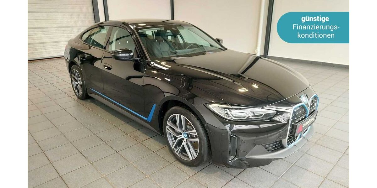 BMW i4 38.858 km 31.290 &euro; Wuppertal 42287